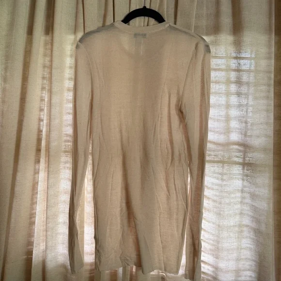 COS Off-White 100% merino wool crew neck - Picture 6 of 7